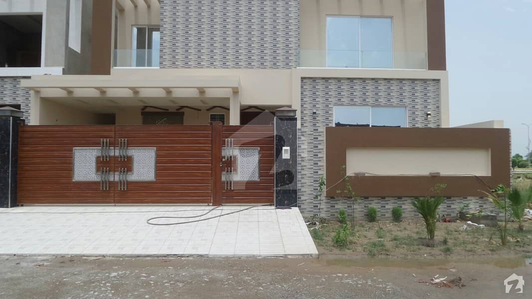 Model City 2 Royal Villas Jaranwala Road House Is For Sale