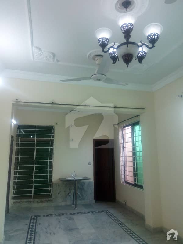 10 Marla Upper Portion For Rent