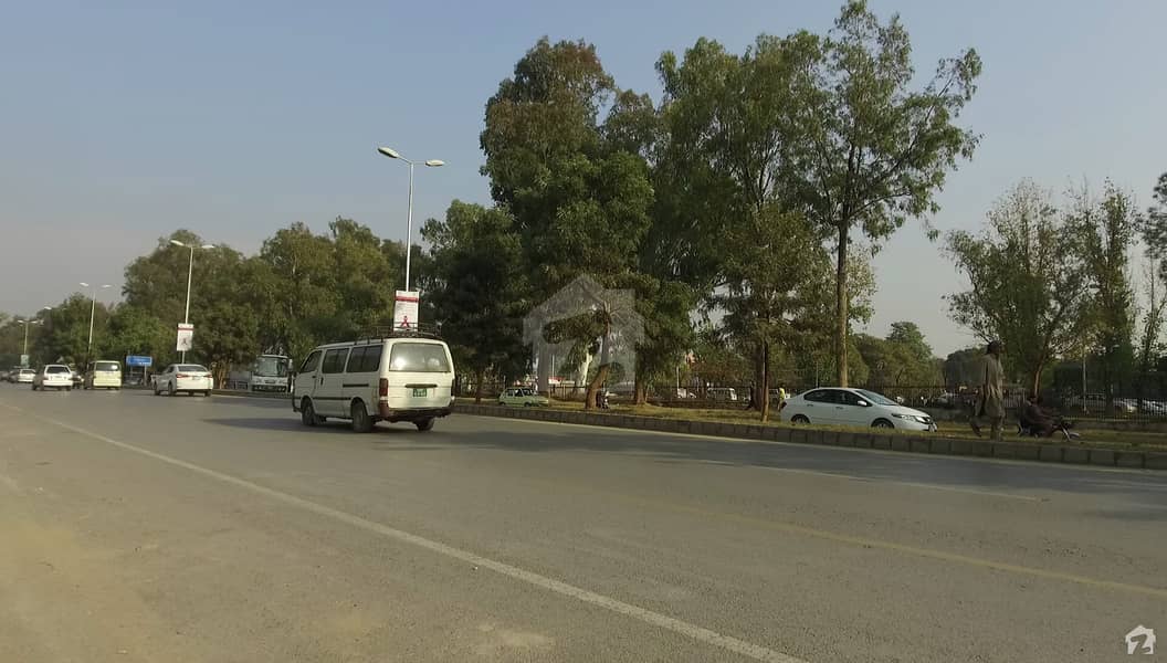 G8 Demolishable House For Sale G8/2, G8, Islamabad ID13497190