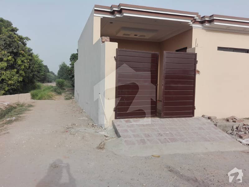 Single Storey House Available For Sale