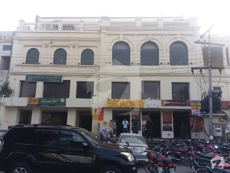 912 Sq Ft Shop For Sale In Mall Road Regal Chock