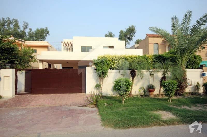 1 Kanal Single Story House for Rent in Phase 4