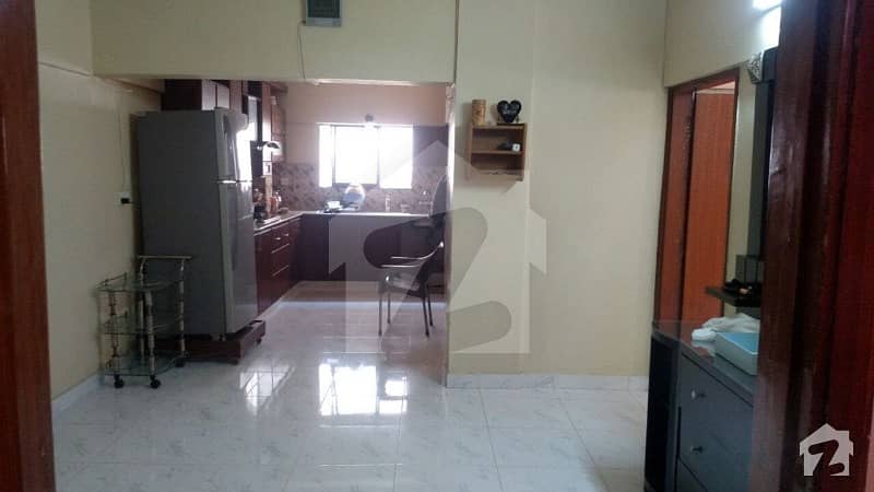 Flat Is Available For Sale On Jamshed Road