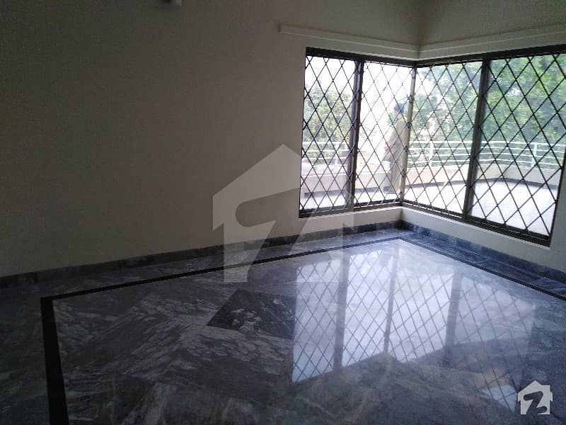 25 Marla Upper Portion For Rent Very Good Location In Ring Road Estate Life Society