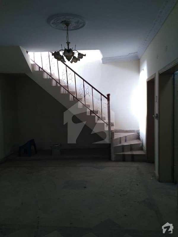 Neat And Clean Independent Upper Portion House For Rent In Pakistan Town