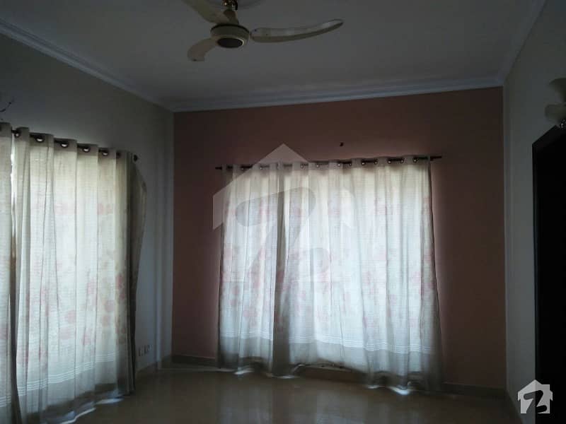 12 Marla Beautiful Bungalow Is For Sale In Eden Avenue Gated Society New Air Port Road Near Metro