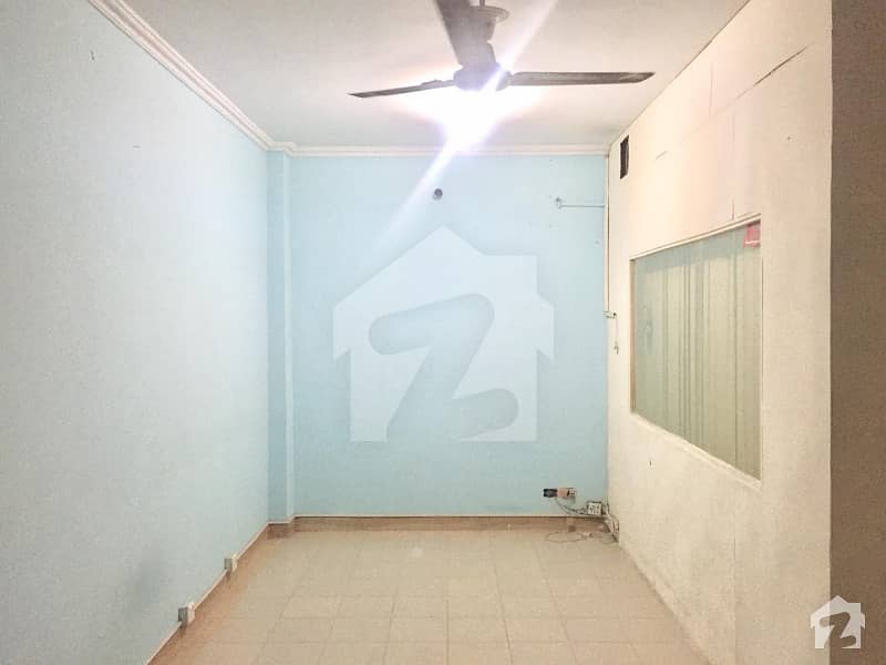 475 Sq Feet Flat Available For Rent