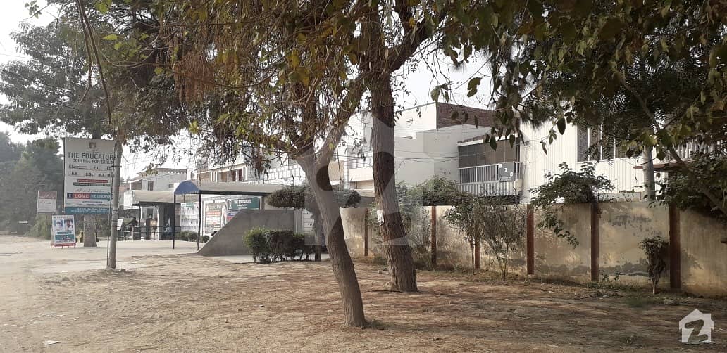 Old Build Single Storey House For Sale Fateh Sher Road, Sahiwal