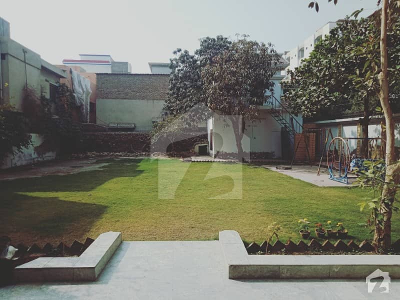 House For Rent - Situated Main Qasimabad Location