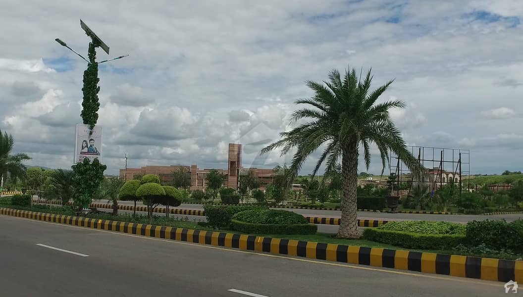 7 Marla Pair Plot On Ideal Location For Sale In Gulberg Residencia