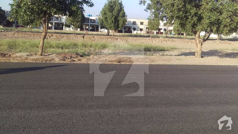 At The Back Of Main Road Lowest Rate In Block N 5 Marla Residential Available For Sale