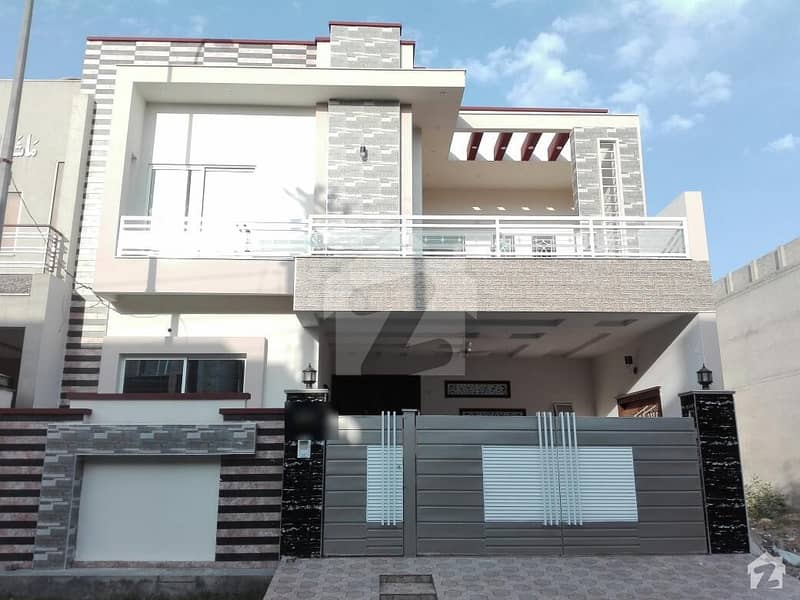 Brand New House For Sale Near To Park And Market
