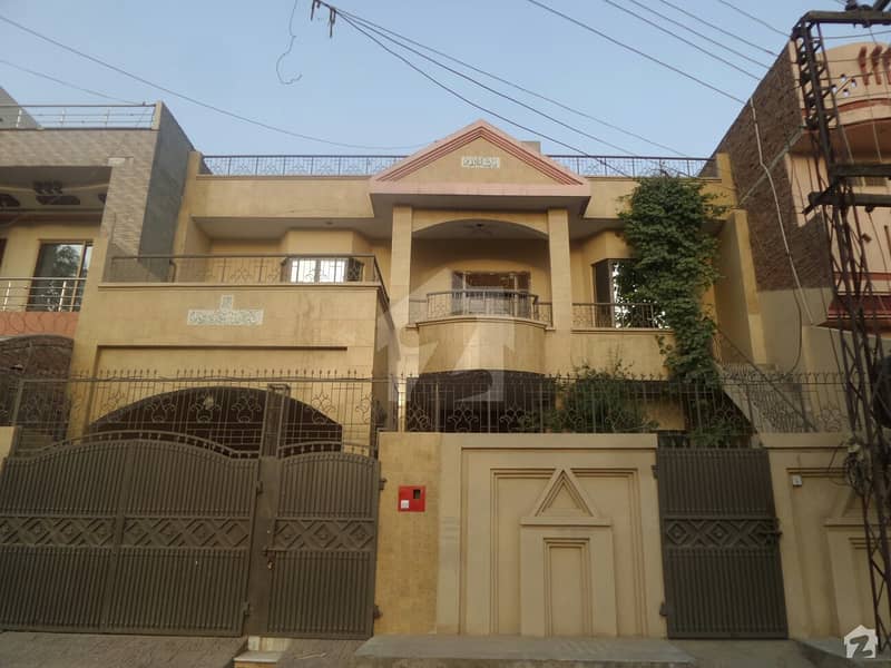 Double Storey Beautiful Bungalow For Sale At Government Colony, Okara