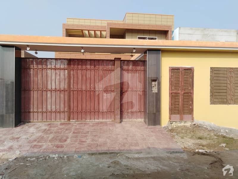 15 Marla Brand New Beautifull  Double Storey House For Sale
