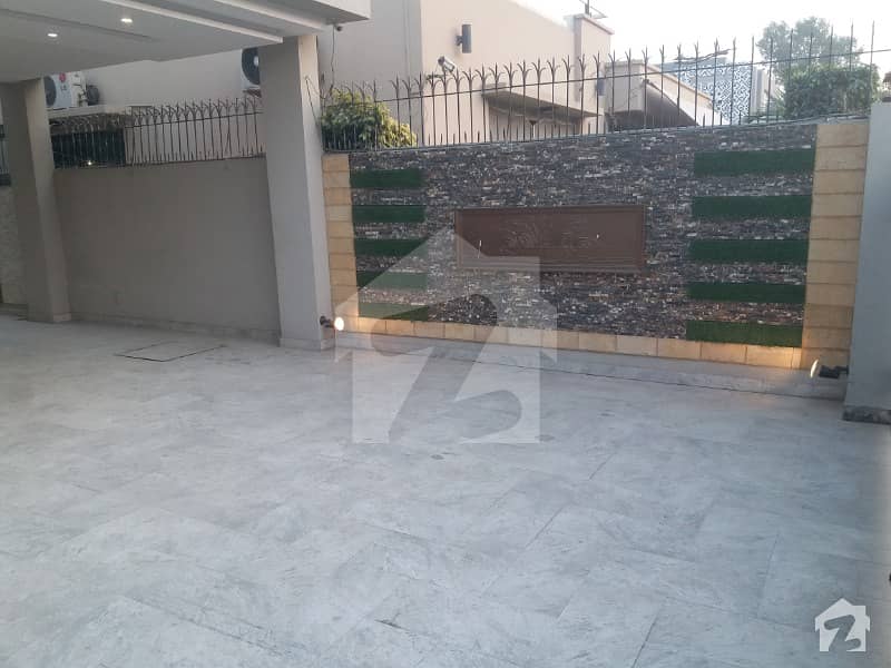 One Kanal Lowish Bungalow Available For Sale In State Life Housing Society Near By DHA Defence Lahore