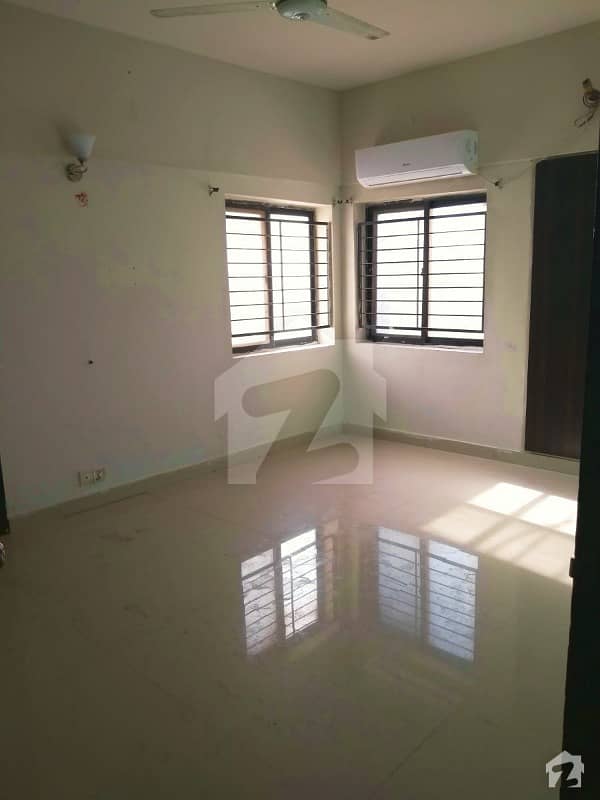 03 Bedroom Apartment Available For Sale In Paradise Residency