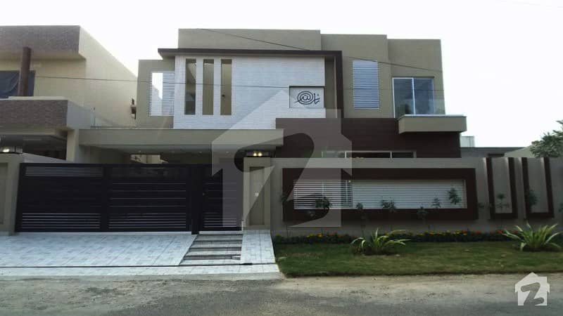 1 Kanal Brand New Facing Park House For Sale At Good Location