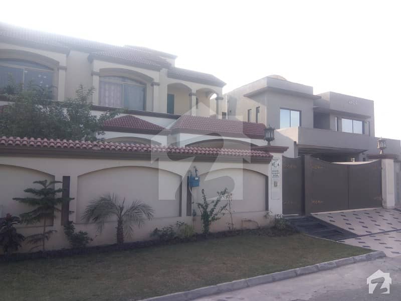 13 Marla House For Rent In Green City