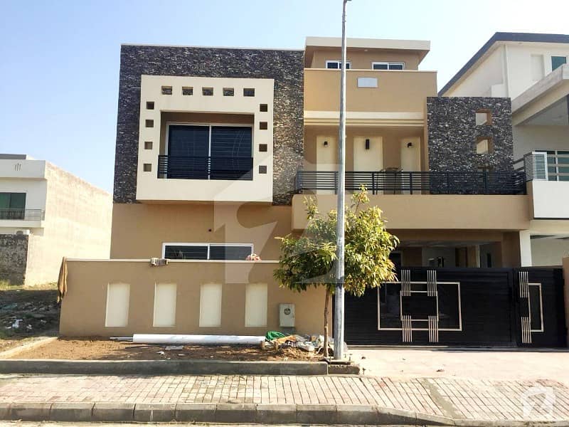 10 Marla House For Sale In E Block Phase 8 Bahria Town Rawalpindi