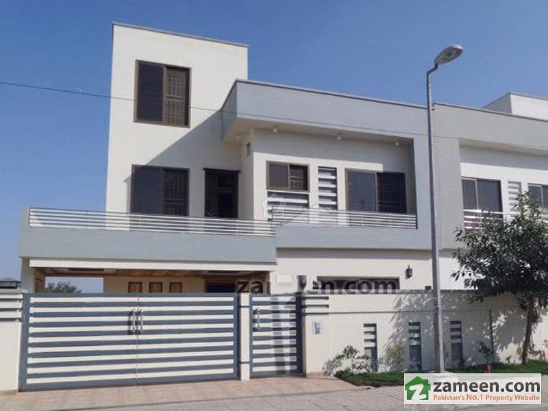 Never Saw Before 10 Marla 5 Beds Cottage Available For Sale In Bahria Town
