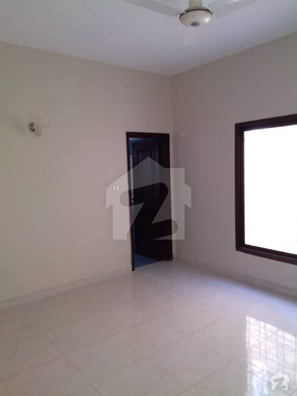 Ground Floor Small Complex  3 Bed Drawing Dining Separate Gate With Servant Quarter For Rent