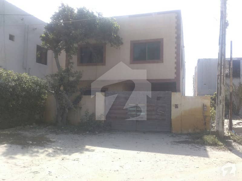 Defence Phase 6 280 Square Yards  Extra Land Darakhshan Villa For Sale