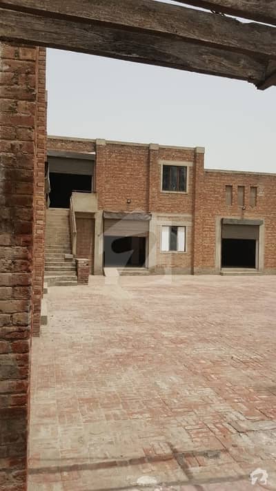 بیدیاں روڈ لاہور میں 8 کنال فارم ہاؤس 2 لاکھ میں کرایہ پر دستیاب ہے۔ بیدیاں روڈ لاہور میں 8 کنال فارم ہاؤس 2 لاکھ میں کرایہ پر دستیاب ہے۔