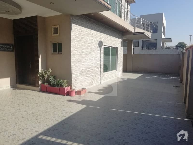 500 Sq Yd Beautiful House For Sale In E-11