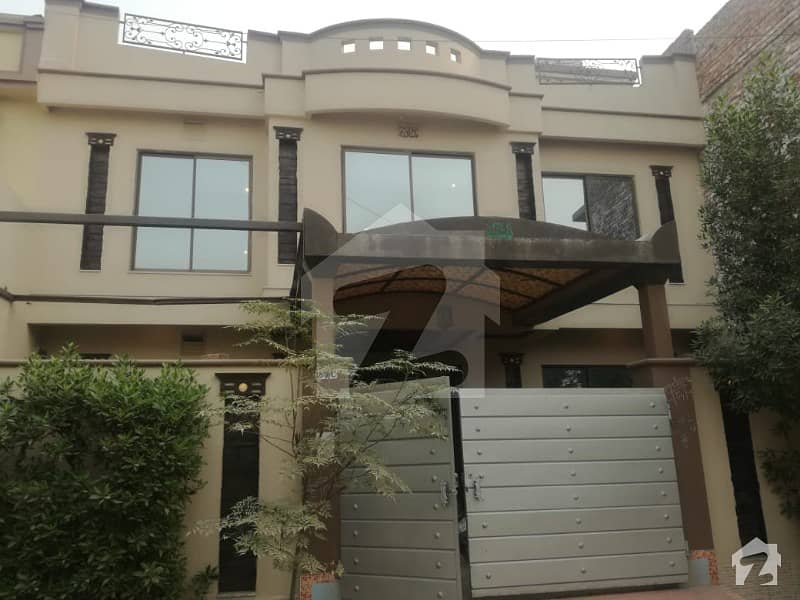 ایڈن گارڈنز فیصل آباد میں 4 کمروں کا 6 مرلہ مکان 99 لاکھ میں برائے فروخت۔
