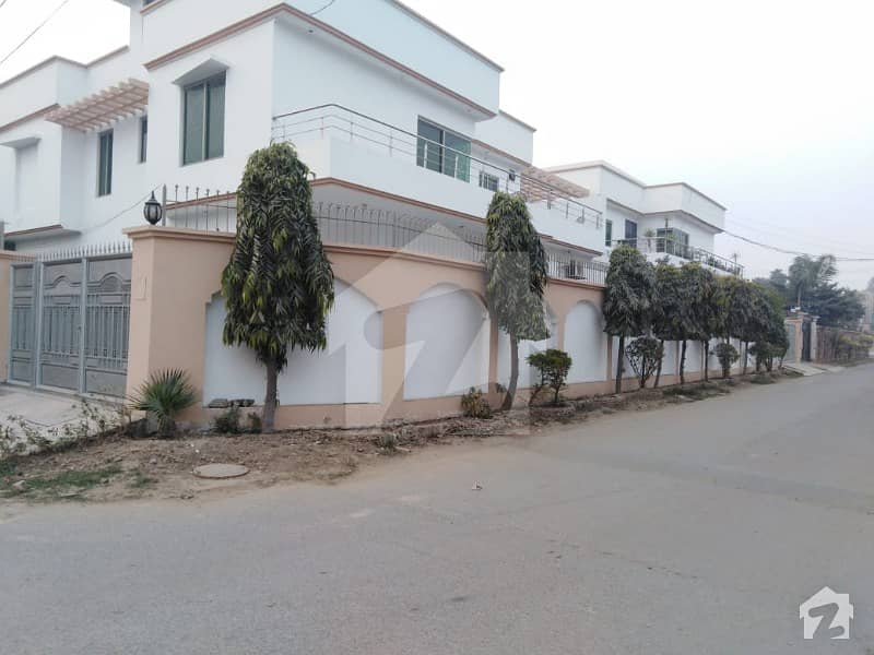 2 Kanal House Is Available For Sale