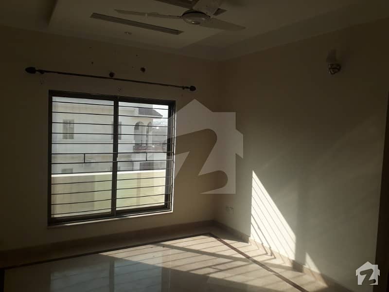 H-13 Flat For Rent