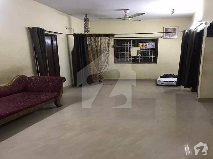 محمود آباد کراچی میں 4 کمروں کا 7 مرلہ بالائی پورشن 40 ہزار میں کرایہ پر دستیاب ہے۔