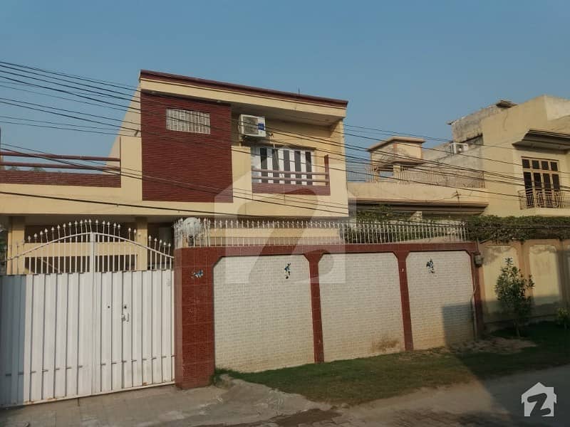 Corner 10 Marla Double Storey Security Gated Block House At Outstanding Location