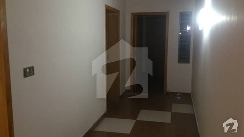 1 Kanal Beautiful Lower Portion For Rent In Valencia