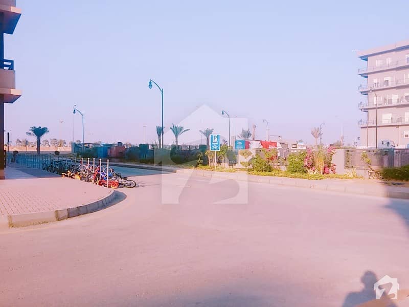 125 SQUARE YARD PLOT AVAILABLE FOR SALE IN BAHRIA TOWN  WEST OPEN