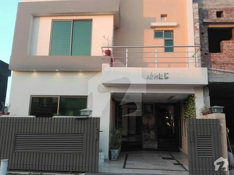 5 Marla House For Rent In Bahria Town Phase 8 Bahria Town Phase 8