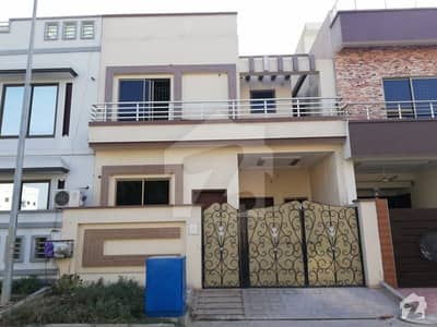 5 Marla Brand New House Available For Sale 5 Marla Brand New House Available For Sale