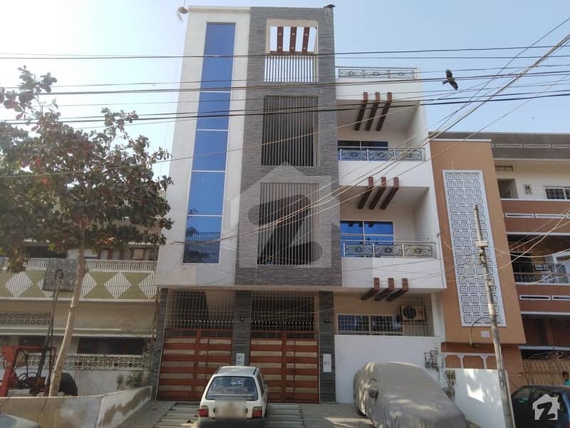 نارتھ ناظم آباد ۔ بلاک این نارتھ ناظم آباد کراچی میں 7 کمروں کا 9 مرلہ مکان 4.7 کروڑ میں برائے فروخت۔