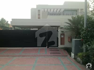 ڈی ایچ اے ڈیفینس فیز 1 ڈی ایچ اے ڈیفینس اسلام آباد میں 5 کمروں کا 1 کنال مکان 1.1 لاکھ میں کرایہ پر دستیاب ہے۔ ڈی ایچ اے ڈیفینس فیز 1 ڈی ایچ اے ڈیفینس اسلام آباد میں 5 کمروں کا 1 کنال مکان 1.1 لاکھ میں کرایہ پر دستیاب ہے۔