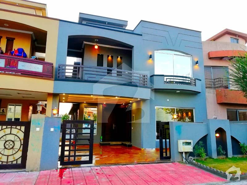 Newly Build 10 Marla House For Sale In Bahria Town Newly Build 10 Marla House For Sale In Bahria Town