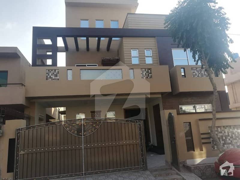 Brand New 105 Marla Luxurious House For Sale At Wapda Employees Cooperative Housing Society Phase 1 Block J2 Lahore