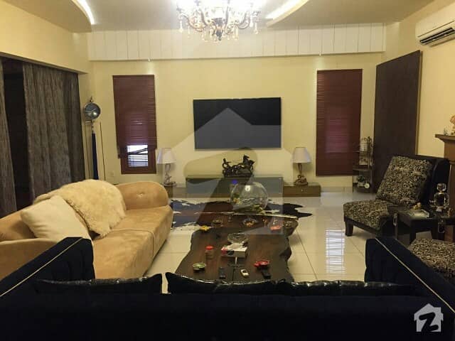 Fully Furnished 3 Bedrooms Portion Drawing Dining Huge Lounge Car Parking Separate Gate DHA 5 Rent