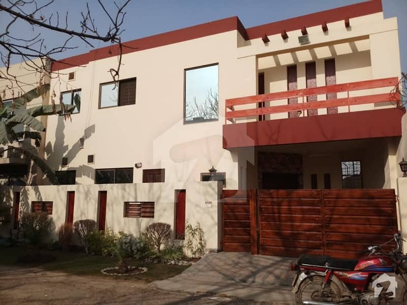 ڈی ایچ اے فیز 4 - بلاک ڈبل جے فیز 4 ڈیفنس (ڈی ایچ اے) لاہور میں 3 کمروں کا 6 مرلہ مکان 2 کروڑ میں برائے فروخت۔