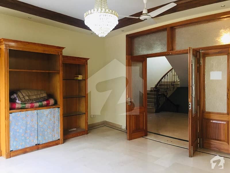 Amazing Offer By Sami Associates 1 Kanal Single Unit Full House For Rent