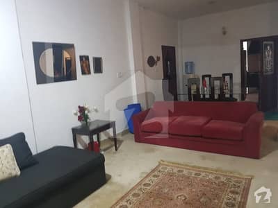 Flat For Sale At Temple Road Lahore