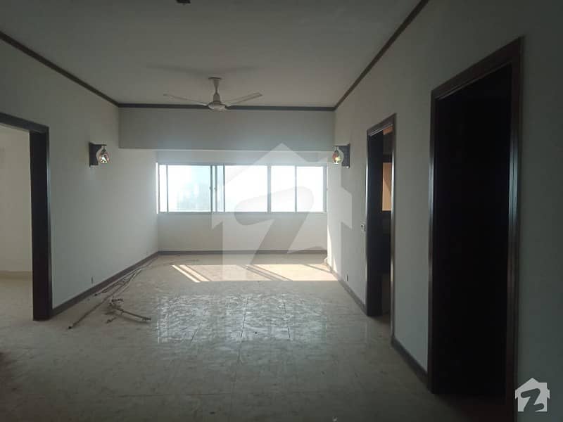 Abeeda Tower 4 Bedroom Apartment For Rent