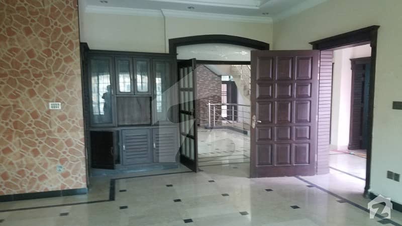 12 Marla House For Rent Green Avenue Park Road Islamabad