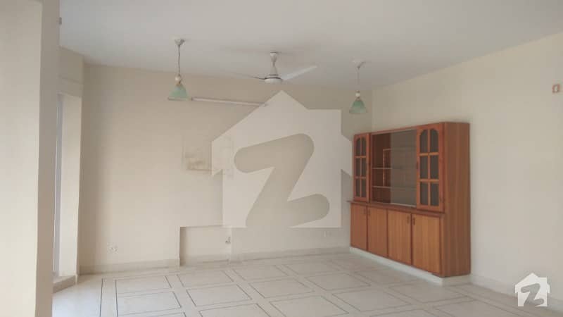 Property Connect Offer Triple Storey 500 Square Yards House Available For Rent Office Use In E11 Brand New First Entry