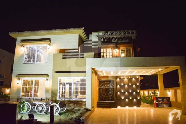 1. 3 Kanal Brand New House For Sale Bahria Town Garden City Zone 1