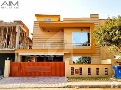 Amazing 10 Marla House For Sale Amazing 10 Marla House For Sale